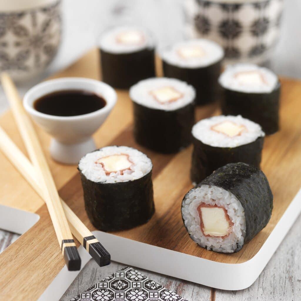 Cured ham and Petit d’Affinois Double Cream 150g cheese maki