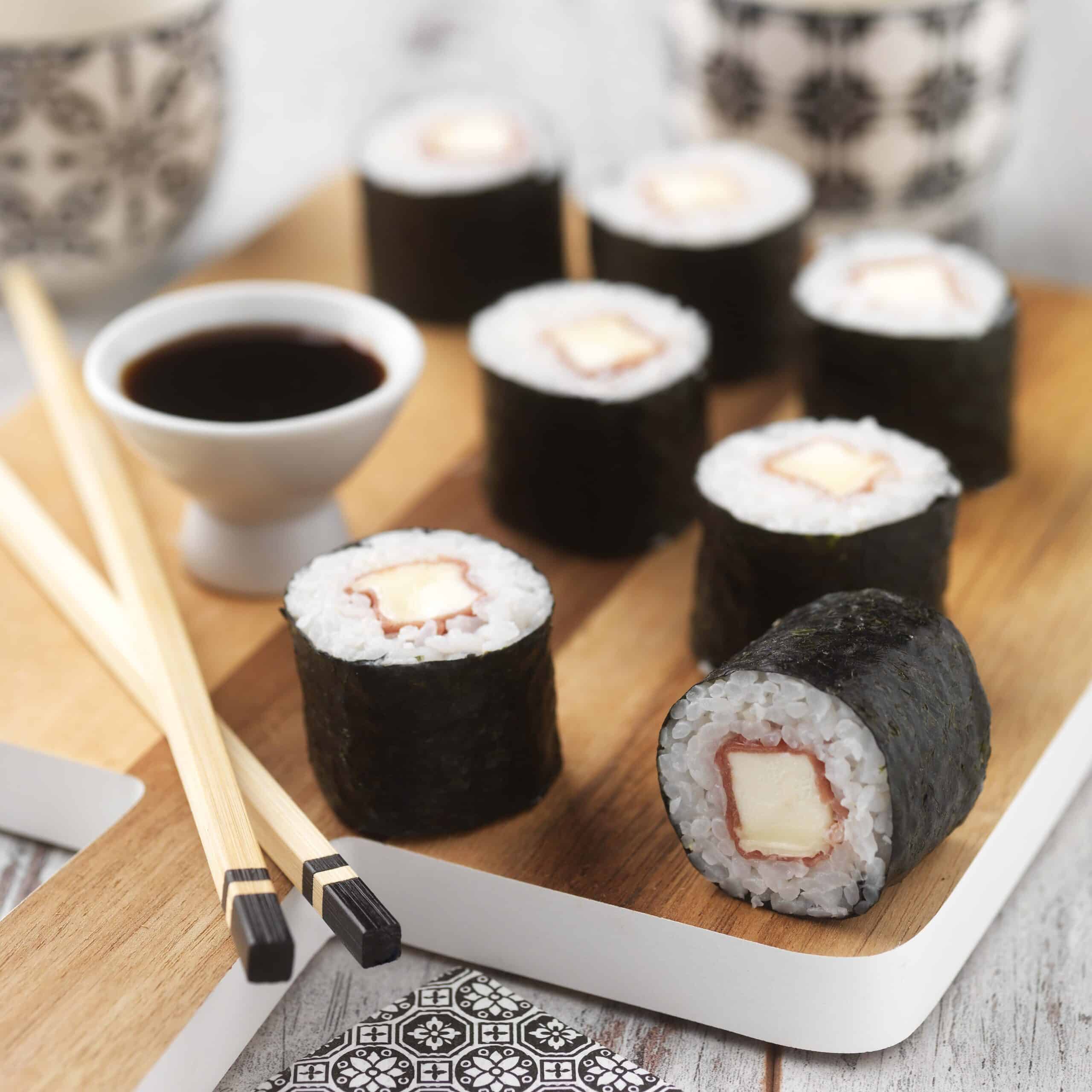 Cured ham and Petit d’Affinois Double Cream 150g cheese maki - Fromager d'Affinois